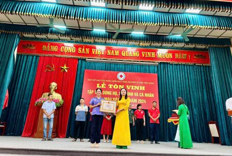 Viện kiểm sát nhân dân huyện Yên Dũng được Tôn vinh trong phong trào hiến máu tình nguyện năm 2024