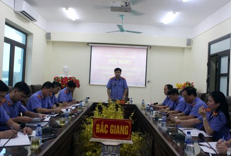 Phòng 2 VKSND tỉnh Bắc Giang tổ chức Hội nghị chuyên đề “Rút kinh nghiệm giải quyết các vụ án có vi phạm, thiếu sót về áp dụng pháp luật hình sự, tố tụng hình sự”