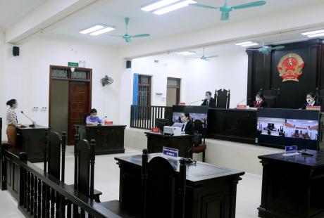 Viện KSND thành phố Bắc Giang phối hợp với Tòa án tăng cường xét xử trực tuyến