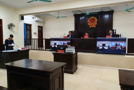 Lãnh đạo viện KSND thị xã Chũ trực tiếp THQCT, KSXX sơ thẩm vụ án hình sự theo hình thức trực tuyến